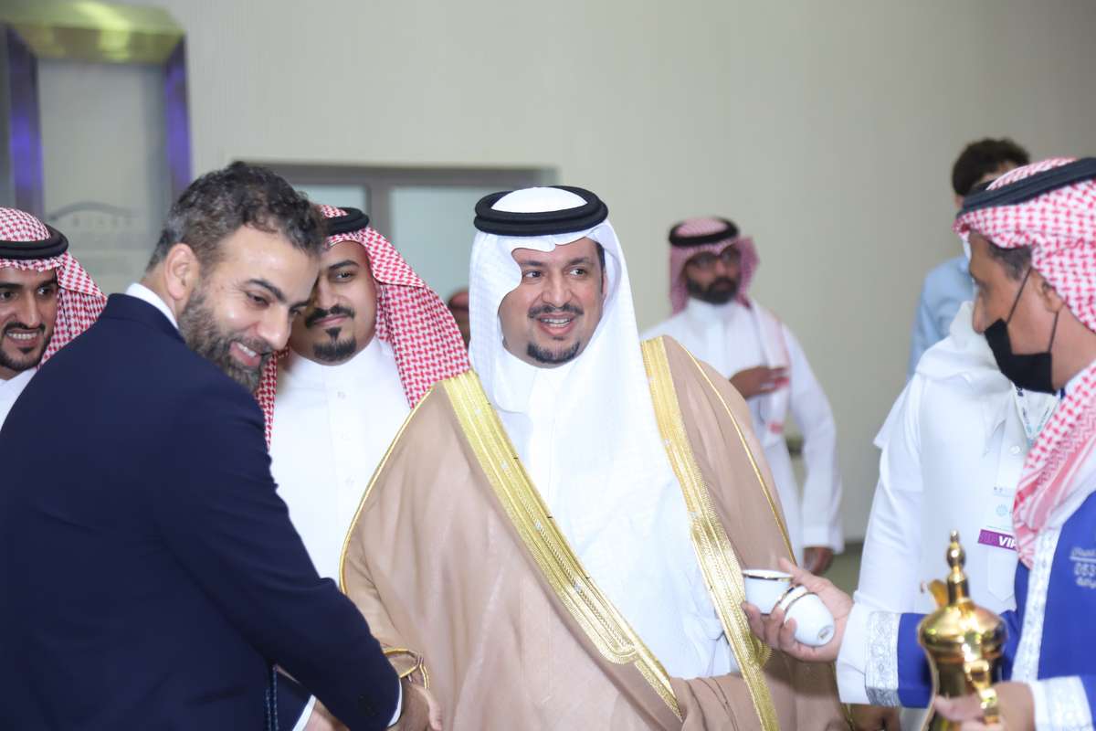 المعرض الدولي لتكنولوجيا المركبات الكهربائية